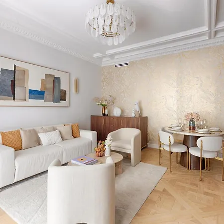 Serviced - 6 Guests - Champs-elysees باريس