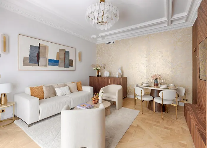 Serviced - 6 Guests - Champs-élysées Parigi
