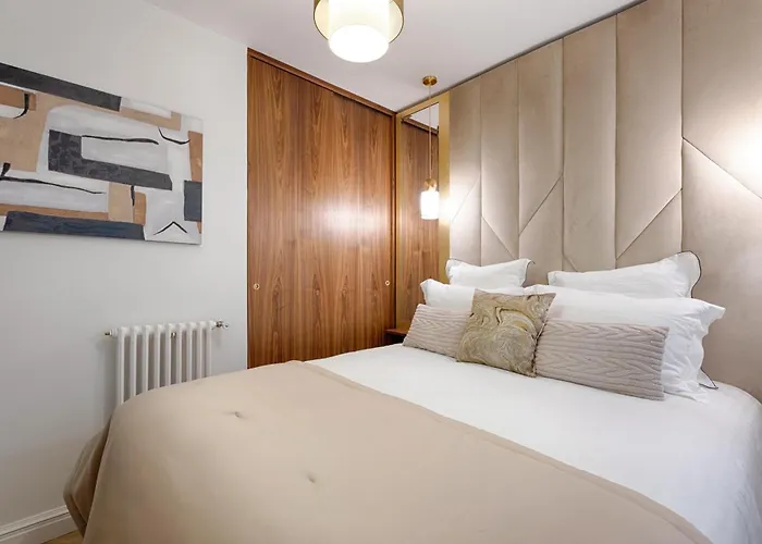 Serviced - 6 Guests - Champs-elysees *