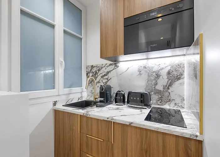 Apartamento Serviced - 6 Guests - Champs-elysees Paris